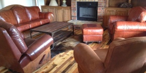 DIY Pallet Flooring PHOTO